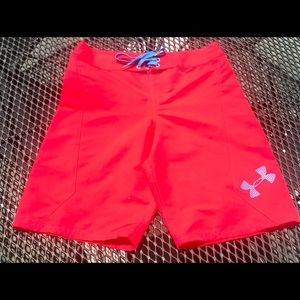 Under Armour Mens Heat Gear Board Shorts Swim Trunks Size 29 Red No Netting.